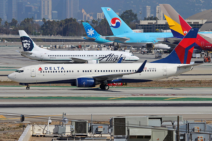 Đặt vé máy bay đi Atlanta giá rẻ từ hãng hàng không nào?