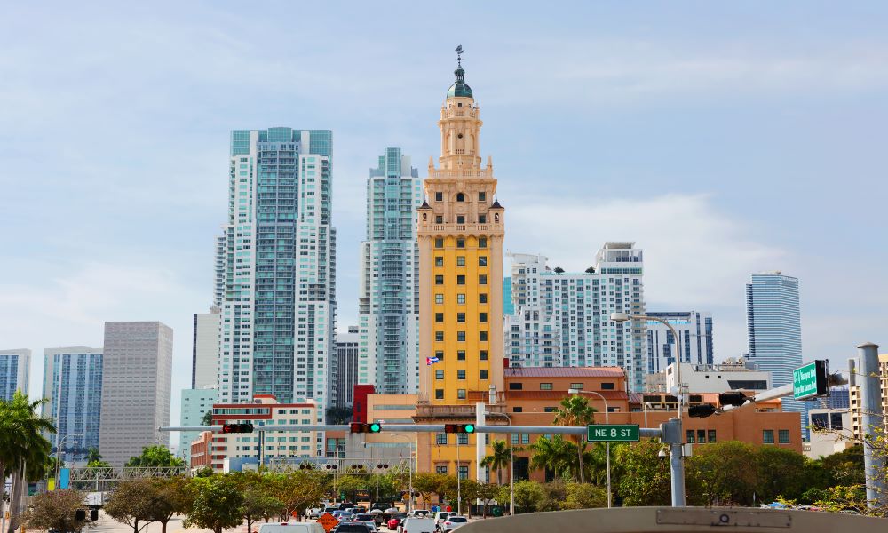 Tháng Di sản Tây Ban Nha - Tháp Tự do ở Miami