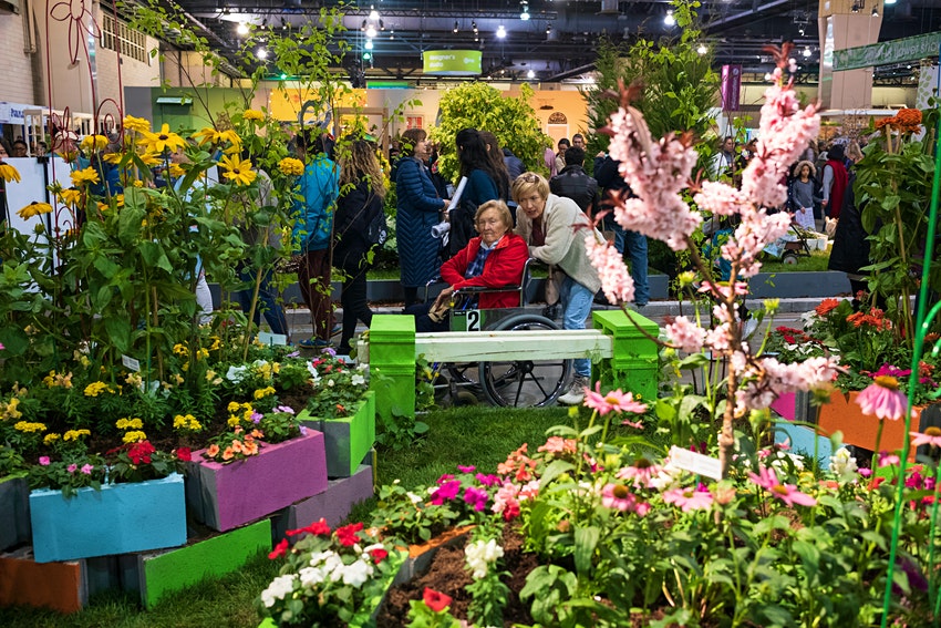 PHS Pennsylvania Flower Show là buổi biểu diễn trong nhà dài nhất ngay cả trong lịch làm vườn của Hoa Kỳ 