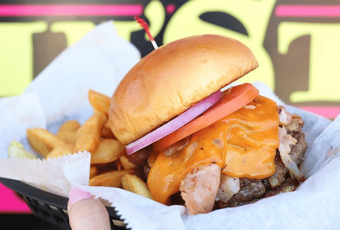 Burger ngon nhất: Johnny's Fillin 'Station